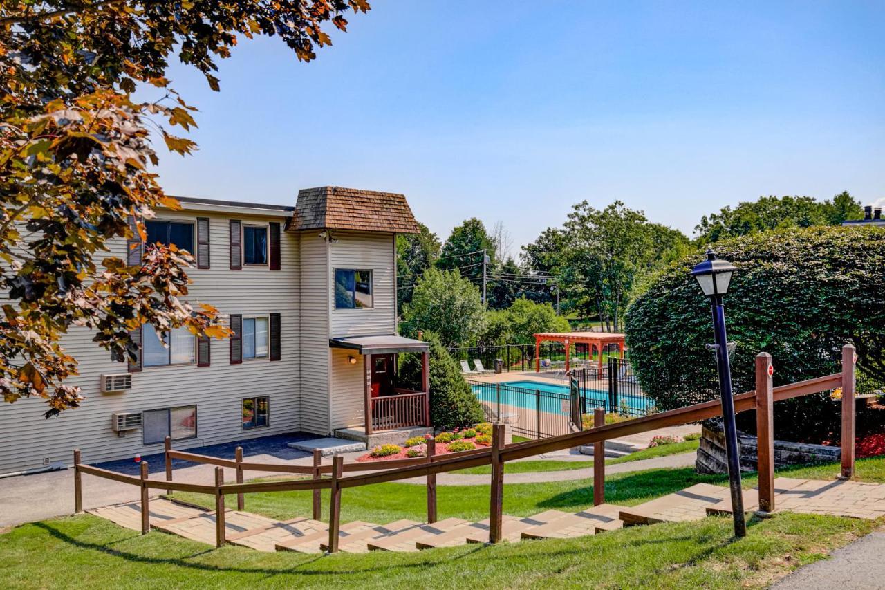 Lakeside Delight, Unit 423 ラコニア エクステリア 写真